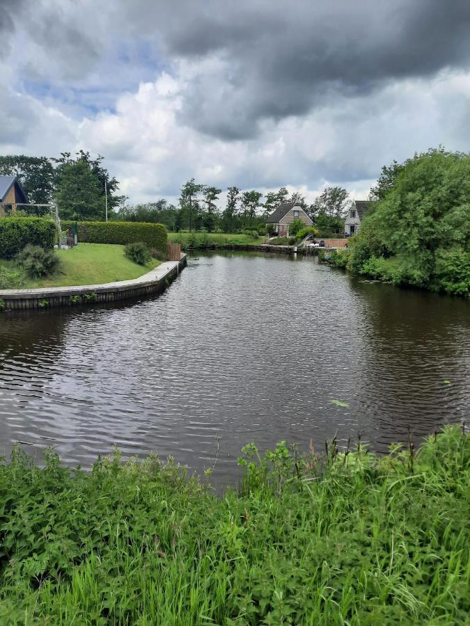 Waterhuis Friesland Oudwoude Екстер'єр фото