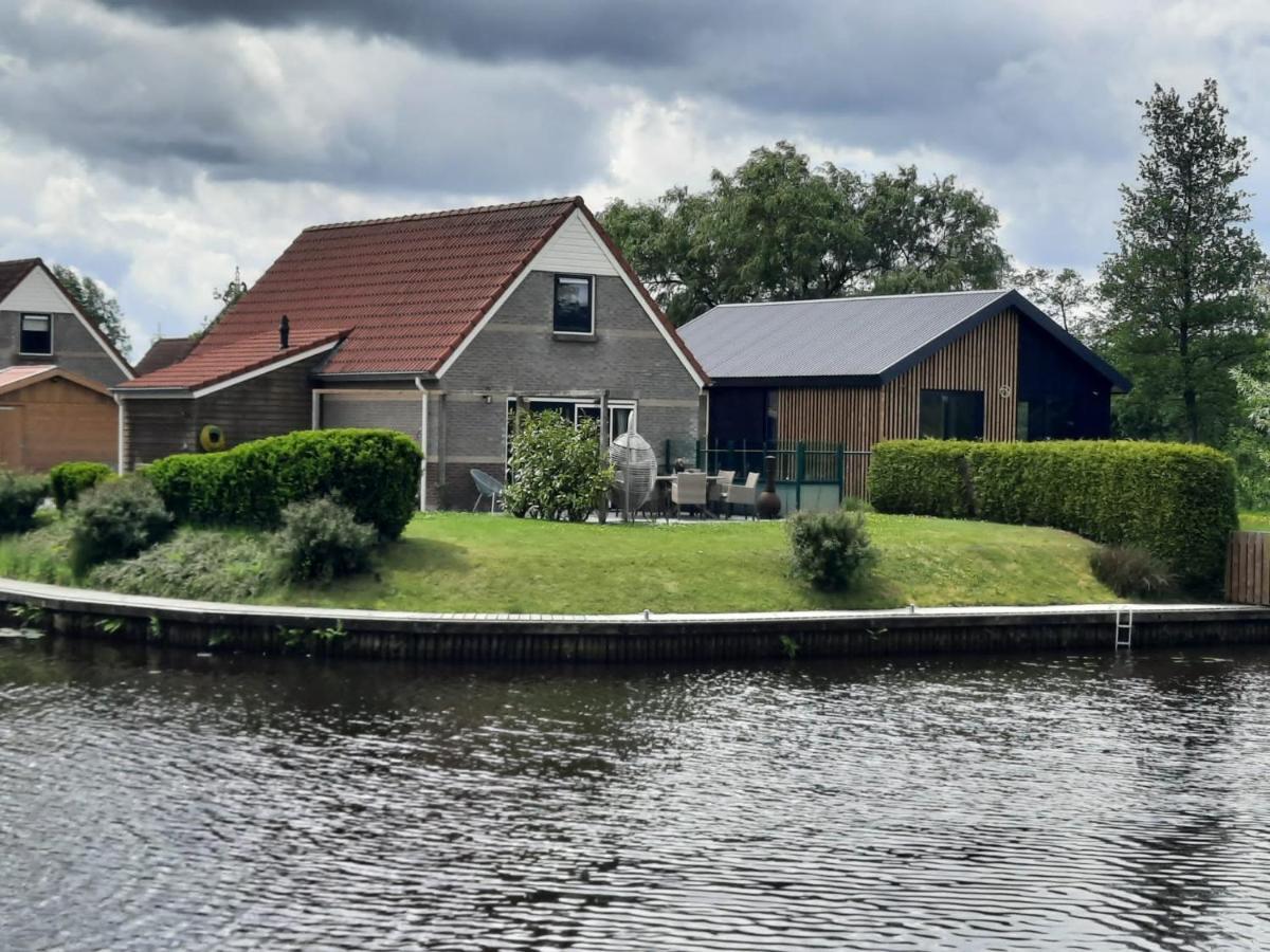 Waterhuis Friesland Oudwoude Екстер'єр фото