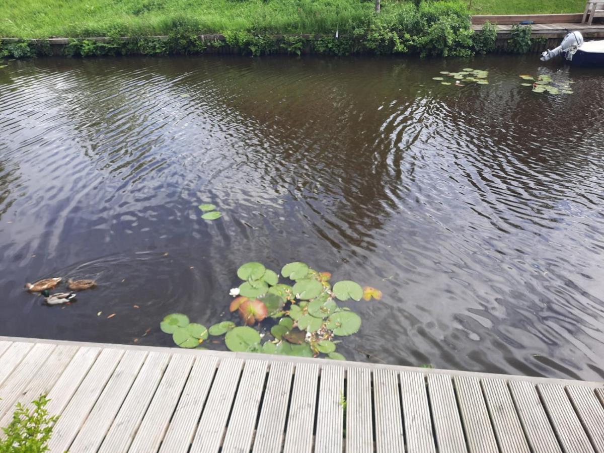 Waterhuis Friesland Oudwoude Екстер'єр фото